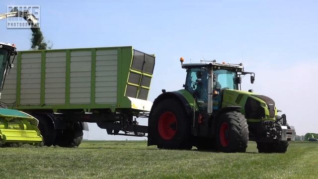 2020 | Grass Silage / Pitwork | Tuned Claas Jaguar | Pleizier & Timmer | Gras hakselen.