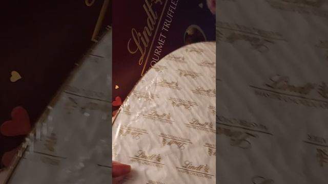 💕 Valentine's Day Lindt truffles Gourmet box opening ASMR 💝 🍫