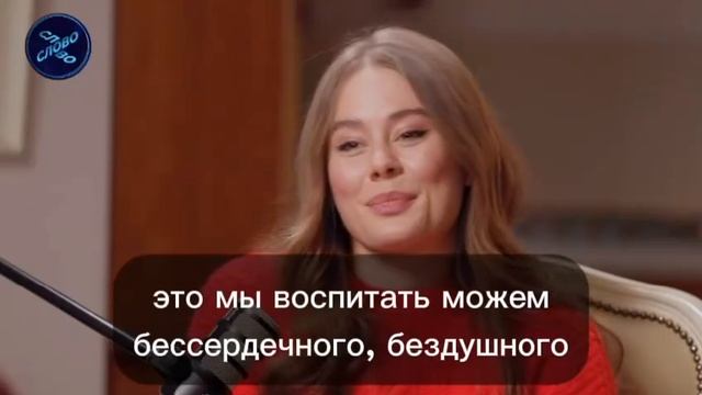 🥺😔Раньше идёшь по улице и плакат «ум, честь,совесть,мир,дружба»,а теперь идёшь и читаешь:«бери...