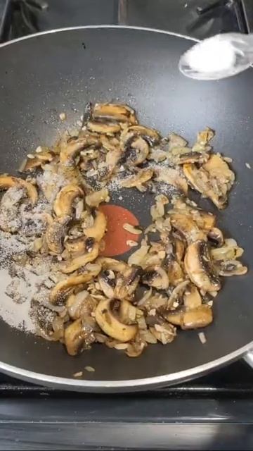 Simple Restaurant style Garlic Mushroom Pilau #shorts
