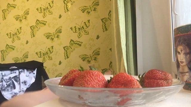 КЛУБНИКА 🍓/МУКБАНГ/НИКАЛИКСИ