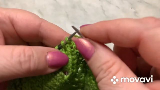 Ложные косы с ажурными дорожками.