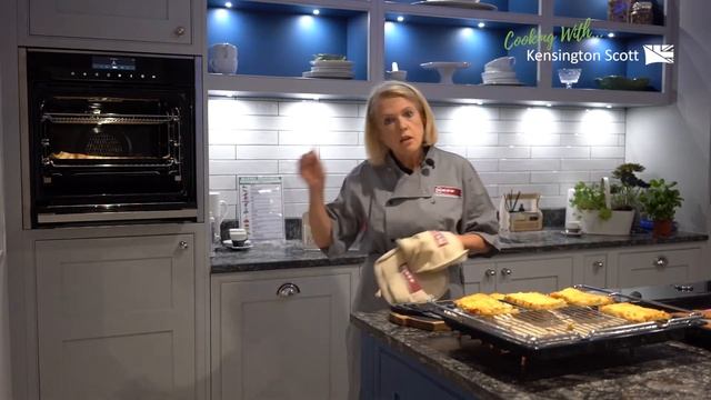 NEFF CircoTherm Oven Demo - Toasties and Cookies Oven Baking Recipe