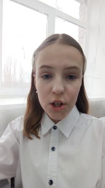 ВИДОС В ШКОЛЕ/ЭТО ВИДЕО Я ТОЖЕ ВЫЛОДИЛА В ТГ КАНАЛ/ ССЫЛКА НА МОЙ ТГ КАНАЛ В ОПИСАНИИ
