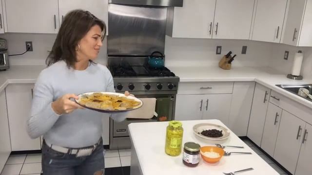 Simple Vegan Recipes/Guilty pleasure Nachos