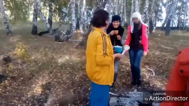 Vlog : Поход в лес .🍁🍂🌲🌳🍄