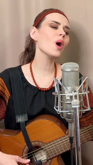 Романс "Ночь светла". Исполняет Анна Шестернина