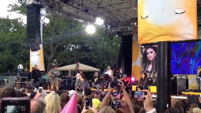 Selena Gomez GMA 2013 - Birthday