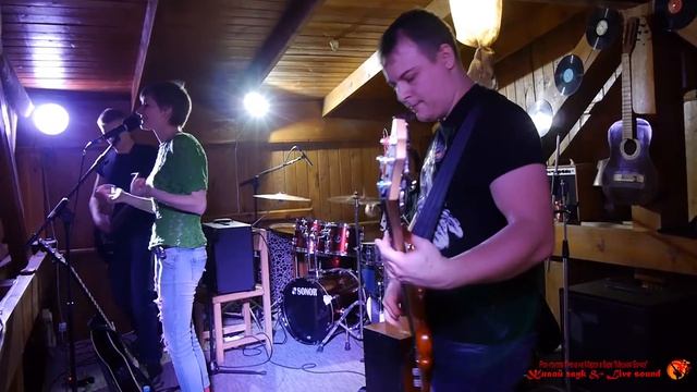 Рок-группа Пчела на Марсе в баре "Медная Бочка" - 1 ч