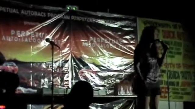 Bruno Mars' GRENADE (live) by me