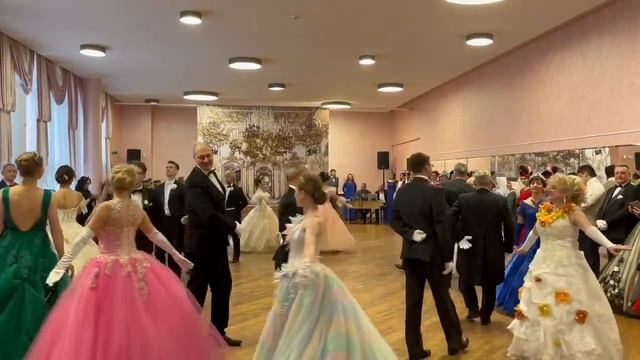 Весенний бал у Тызенгауза г. Дятлово Гродненская область. Полонез "Пан Тадеуш" "Мiнская зорка" 2.03