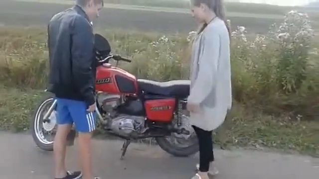Прикол!!!Вот так нужно заводить иж планету 5