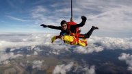 SKYDIVING! My first parachute jump/ Alexandra Poryadina/Russia / Major Lazer, Ariana - All my love