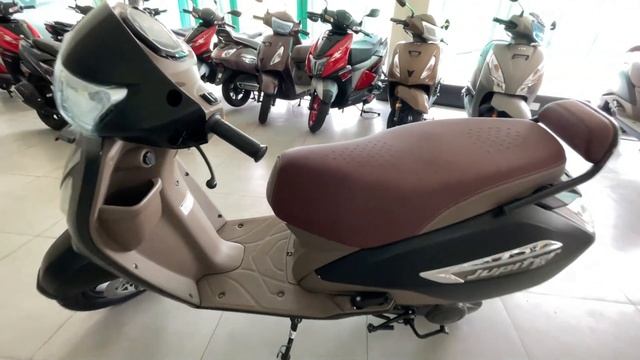Here Is New Model TVS Jupiter Z Review | On Road Price New Changes Updates Feature Mileage