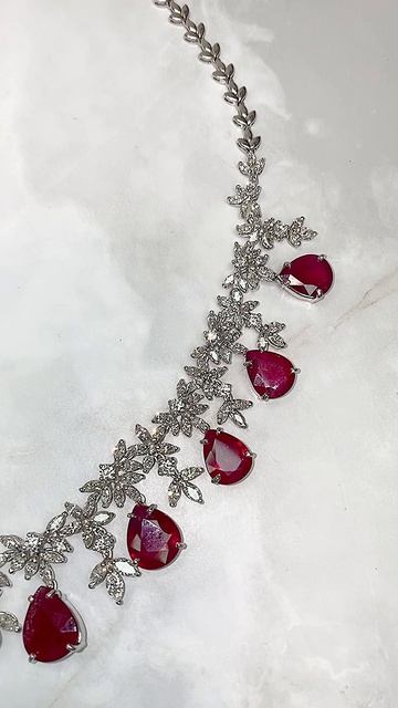 Колье с бриллиантами и рубинами арт: Н2499/2