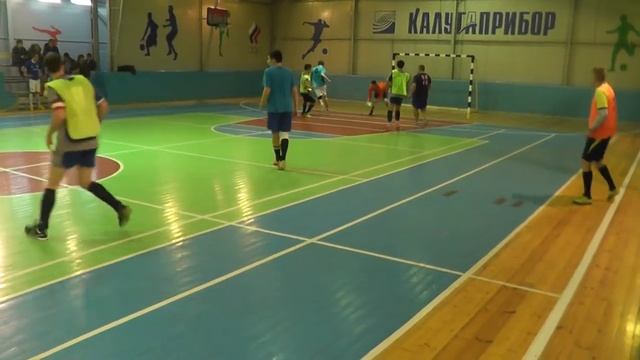 16 тур «Космос»   «Feyenoord» 2 тайм