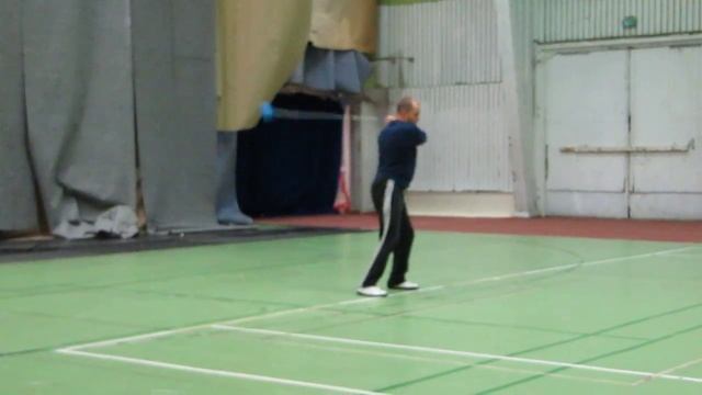 Hammerthrowing indoors training