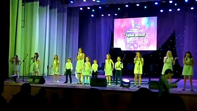 До-ми-солька - "Нам нужен мир"