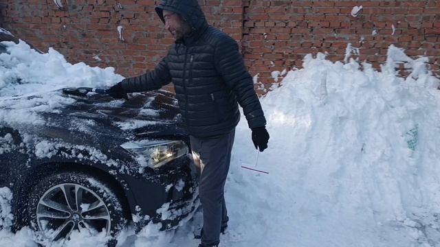 В РОСТОВЕ НА ДОНУ СНЕГ!!!