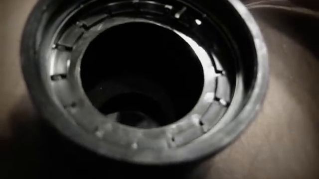 Pentacon 4/200mm preset aperture blades (15!!) repair