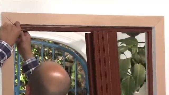 Ferretotal - ¿Cómo Instalar Una Puerta Plegable?