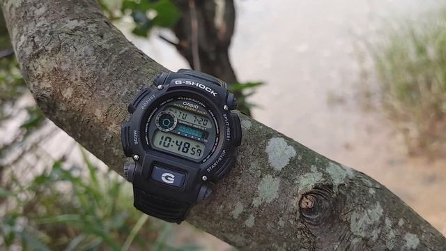 Casio G-Shock 9052 great watch for the beach or any nature Adventure