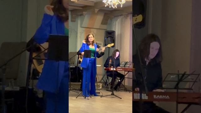 The Girl from Ipanema (A.C.Jobim) - исполняет Худякова Полина