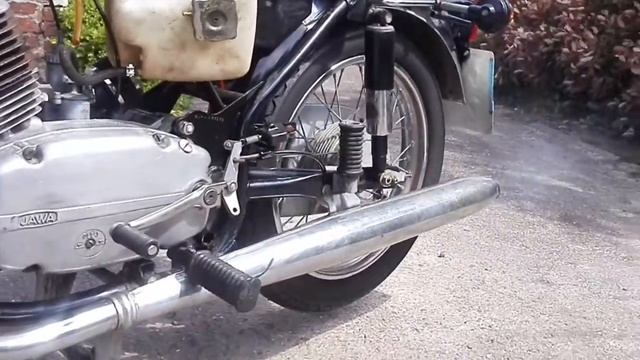 Jawa 634 startup