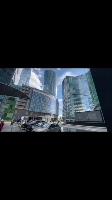 «Москва-Сити», Современный деловой центр. Панорама города с высоты 354 метра Башни Око.