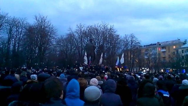Антимайдан Луганск 5.03.2014 Голосование о референдуме по федерализации.