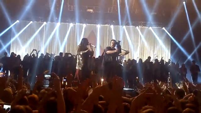 THIRTY SECONDS TO MARS UPINTHEAIR (Live in Minsk 10 марта 2014 г.)