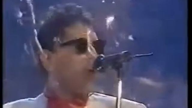 САМЫЙ ЛУЧШИЙ АВСТРИЙСКИЙ РОК ПЕВЕЦ ФАЛЬКО НА ШОУ ПЕТЕРСА. 1986 год.
