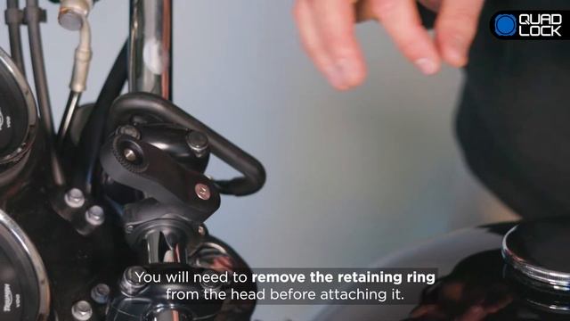 Установка Крепление для смартфона на трубчатый руль - Quad Lock® Motorcycle Handlebar Mount / PRO