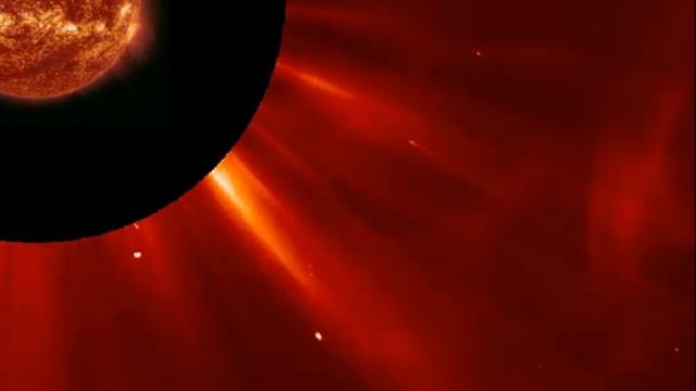 Sungrazing comet death #2 AIA 304/94, LASCO C2 (2013-08-19 22:47:49 - 2013-08-20 05:10:13 UTC)