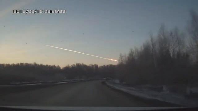 Метеорит в Челябинске разные ракурсы meteorite in Russia