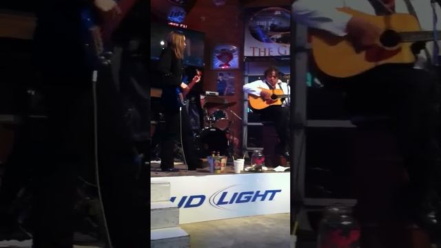 Ronnie Lee & Shameless (acoustic) @ Papa's Ice House