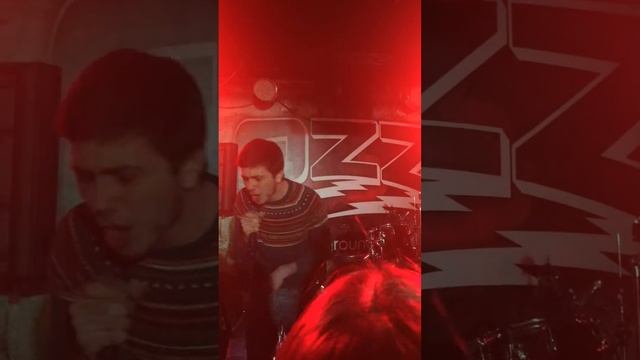 эхопрокуренныхподъездов - обязательно