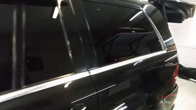 Воздушный сигнал на Mercedes-Benz GL-350.