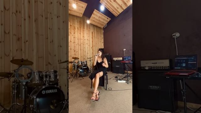 Олеся Бекетова- Lay me down (cover)