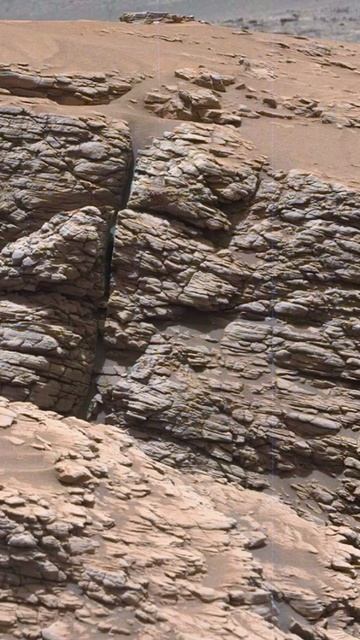 Mars - Curiosity Rover -  Sol 2926 #shorts