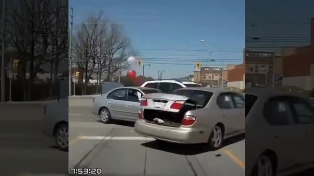 Главное шарики не улетели 😂