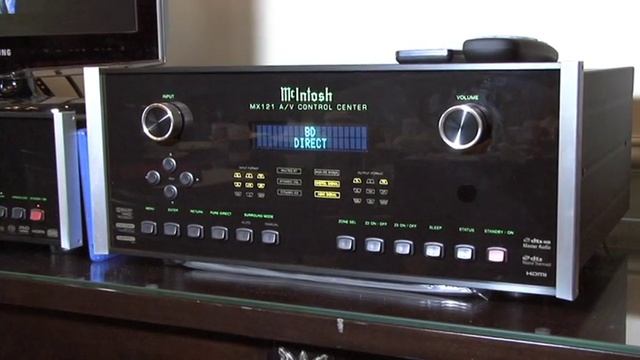 CES 2012 MCINTOSH DIGITAL AMP