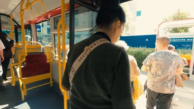 Украинский паспортный сервис в Варшаве.