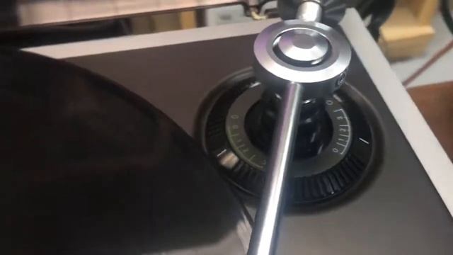 Vintage Philips GA 437 Auto Stop/Auto Lift turntable Testing