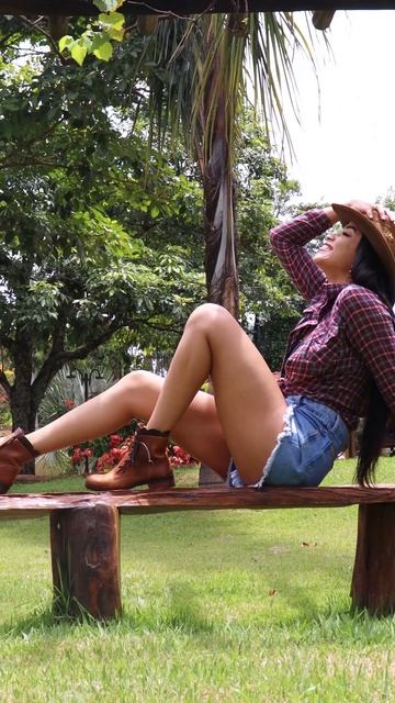 Coturno Feminino Estilo Jovial 100% Em Couro Nobre Ref.: 9601-Castor