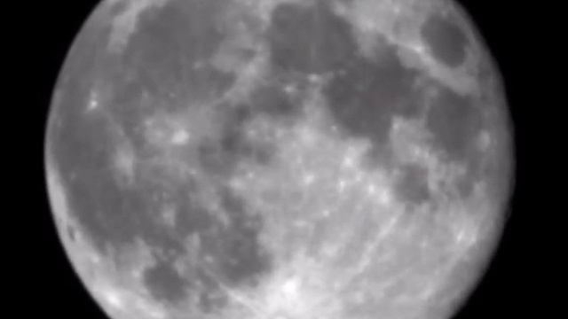 ISS vor Mond