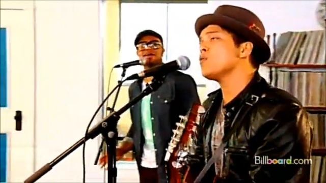 Bruno Mars - Grenade [ Official Music Video ] [ VEVO ] [ JAYANGELRECORDS ]