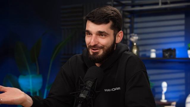 Россия — рай для майнеров? Топ-5 причин запустить ферму в РФ. Майнинг 2025, WAYMORR