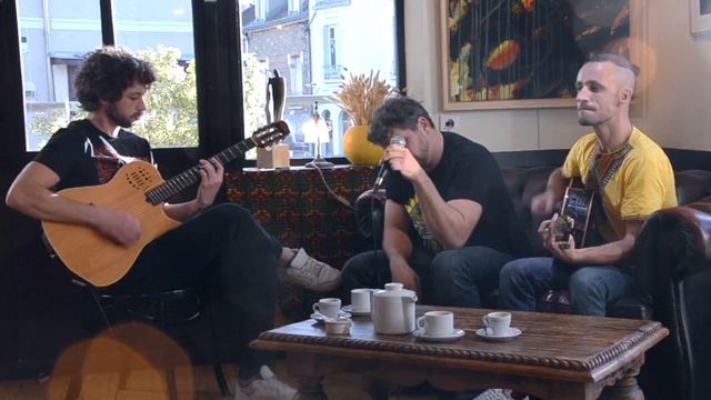 Kyam & Lion Stepper - Love With Life (Acoustic Session)