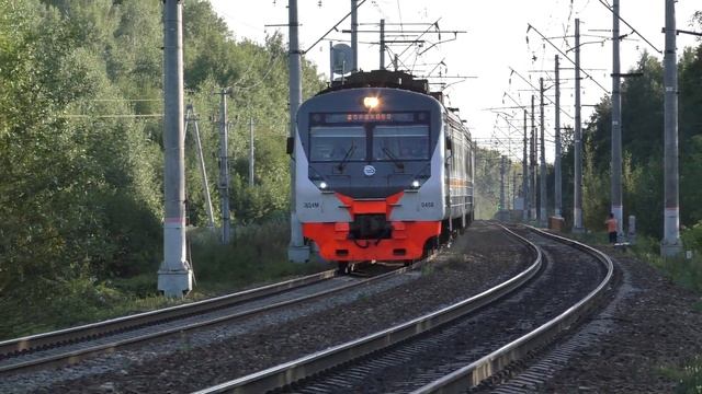 Электропоезд ЭД4М-0458 ЦППК станция Тучково